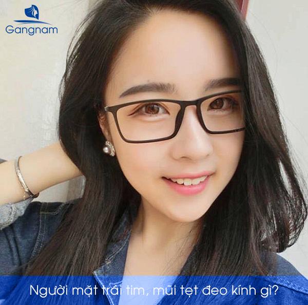 Bật Mí Cách Chọn Mắt Kính Cho Người Mũi Thấp 10 Mũi tẹt đeo kính gì?